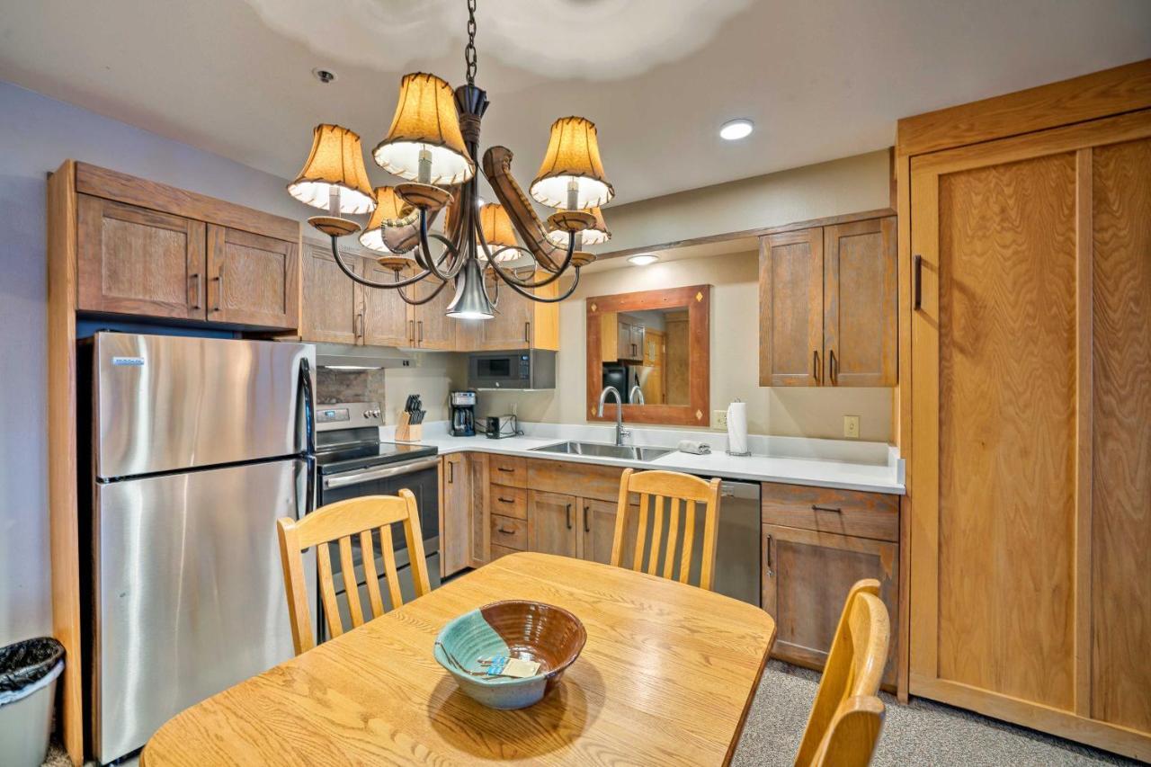 Big Sky Condo With Mountain Views, Hike, Ski And Fish! Extérieur photo